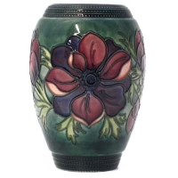 Lot 389 - Moorcroft Anemone pattern vase