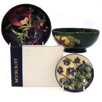 Lot 390 - Moorcroft Ashwood Hepatica boxed dish, a Hibiscus