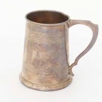 Lot 534 - Silver mug, Sheffield 1946