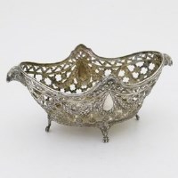 Lot 260 - German silver basket