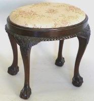 Lot 521 - Chippendale style oval mahogany stool