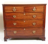 Lot 539 - George III mahogany chest