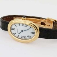 Lot 435 - Cartier Baignoire 18ct gold lady's watch
