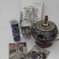 Lot 123 - Chinese blue and white beaker vase, height 25cm