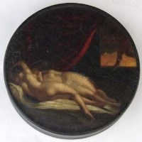 Lot 36 - Samuel Raven papier mache circular box.
