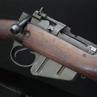 Lot 73 - De-activated Lee Enfield rifle.