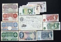 Lot 280 - Beale white £5 and 13 other Bank of England notes.