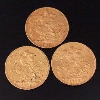 Lot 325 - Three King George V gold sovereigns.