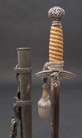 Lot 122 - German WW2 Luftwaffe dagger