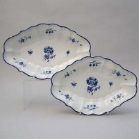 Lot 130 - Two Caughley GilliFlower dishes.