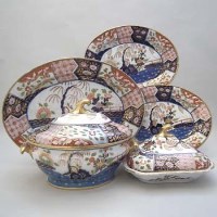 Lot 141 - Coalport part dinner service circa 1820