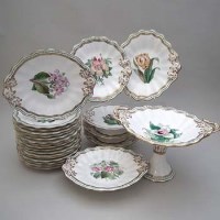 Lot 151 - English porcelain dessert service