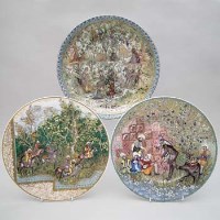 Lot 170 - Three circular plaques painted by Ivy Johnson