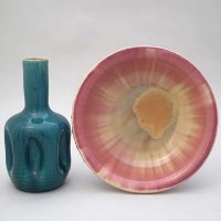 Lot 194 - Linthorpe dresser bowl and vase.