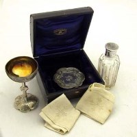 Lot 278 - Cased communion set