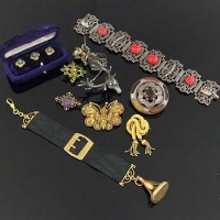 Lot 317 - Group of items: 9ct gold seal fob, Birmingham