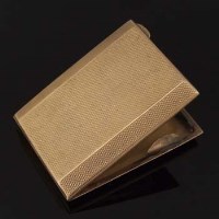 Lot 371 - 9ct gold lady's small cigarette case, Birmingham