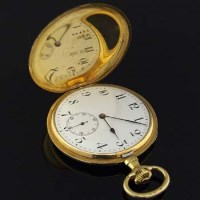 Lot 385 - 18ct gold keyless hunter pocket watch, cased.