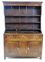Lot 778 - Dresser.
