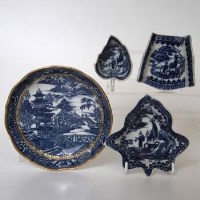 Lot 109 - Four pieces of Caughley porcelain.