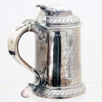 Lot 221 - George III silver lidded tankard, Newcastle 1772