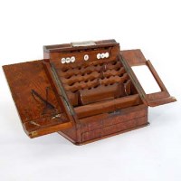 Lot 32 - Walnut stationery box