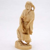 Lot 101 - Japanese single-piece ivry okimono of a bearded