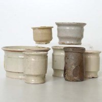 Lot 109 - Seven 18th century ointment pots