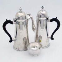 Lot 246 - Silver Queen Anne style three piece set.