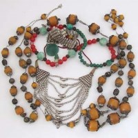 Lot 545 - Collection of Indian costume jewellery