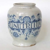 Lot 565 - English Delft drug jar