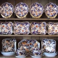 Lot 586 - Davenport dessert service.