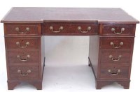 Lot 765 - Mahogany Georgian style kneehole desk