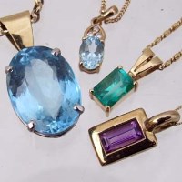 Lot 341 - 18ct gold emerald pendant, approximately 2.03ct
