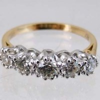 Lot 347 - 18ct gold five-stone diamond ring