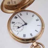 Lot 358 - Swiss 9ct gold Hunter keyless pocket watch