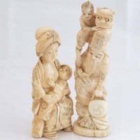 Lot 458 - Two Ivory figures