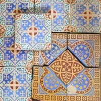 Lot 546 - Minton floor tiles
