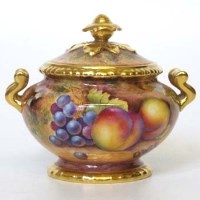 Lot 560 - Royal Worcester sucrier