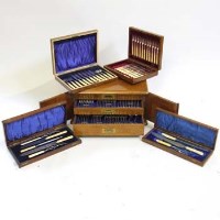 Lot 176 - Oak cased canteen and others (5)