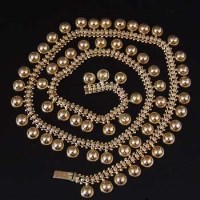 Lot 230 - Antique Gold Necklace.