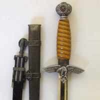 Lot 411 - Luftware dagger.