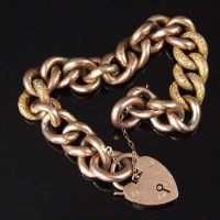 Lot 283 - 9ct gold flat curb bracelet chain, approximately