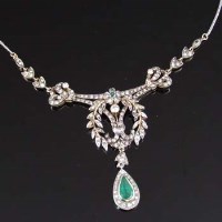 Lot 378 - Emerald and diamond necklace