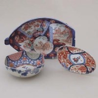 Lot 514 - Imari boat-shaped dish, hexagonal bowl, dish(3)
