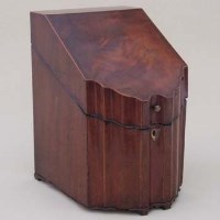 Lot 667 - Mahogany knife box.