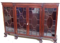 Lot 674 - Mahogany Bookcase