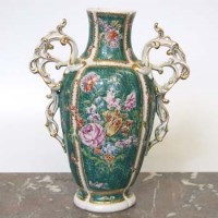 Lot 426 - Chelsea Derby Vase