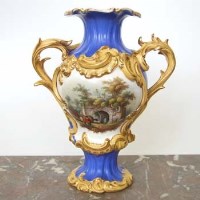 Lot 448 - Minton rococo revival vase circa 1835 DB3985