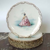 Lot 519 - Set of eight Minton plates DB4259